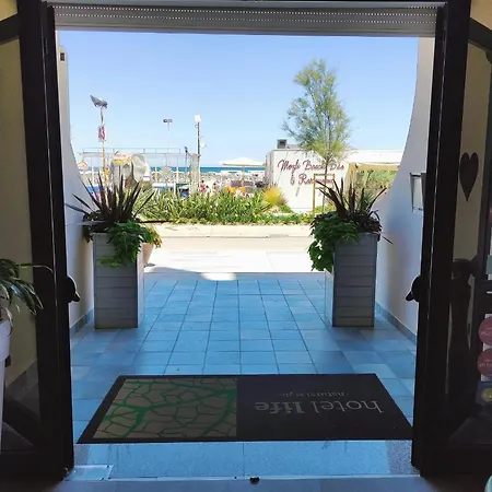Life - Natural Style Hotell Rimini