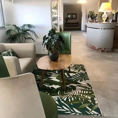 Hotel Life - Natural Style