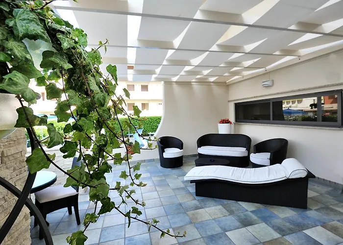 Hotel Life 4*